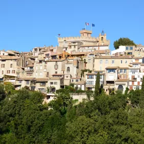 Les Hauts de Cagnes à proximité de notre camping 3 étoiles à Cagnes sur Mer