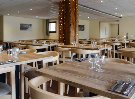 Formule raquettes dans notre village vacances à Saint-François Longchamp