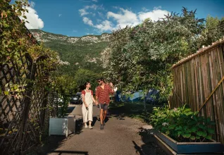 Camping ATC Routes du Monde Annecy Veyrier-du-Lac © Clémentine Gras