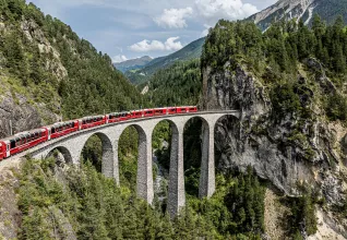 Suisse : les fabuleux trains de montagne © Office du Tourisme Bernina Express
